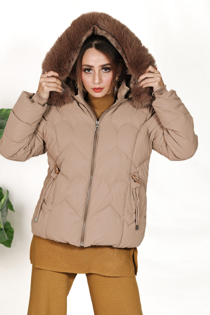 Warm Women's Puffer Jacket - Image 2
